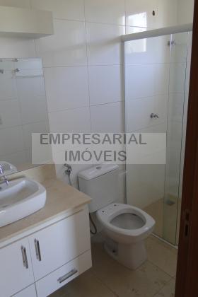 Apartamento à venda com 3 quartos, 138m² - Foto 2