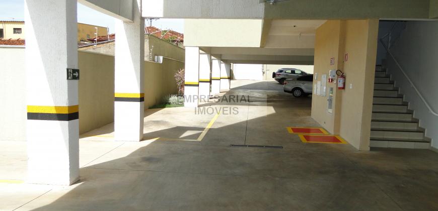 Casa Comercial à venda com 1 quarto, 58m² - Foto 2