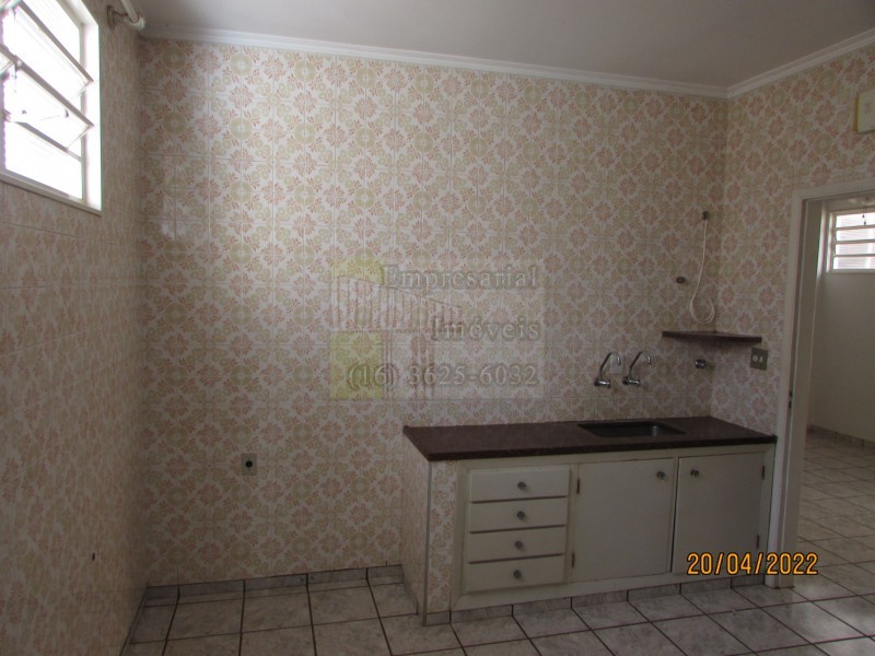 Casa para alugar com 3 quartos, 130m² - Foto 16