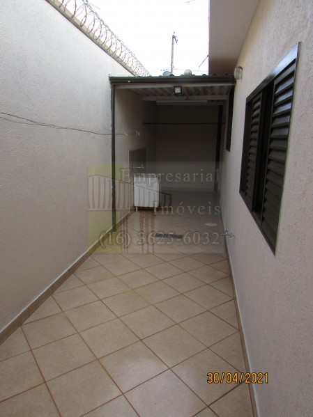 Casa à venda com 3 quartos, 100m² - Foto 11