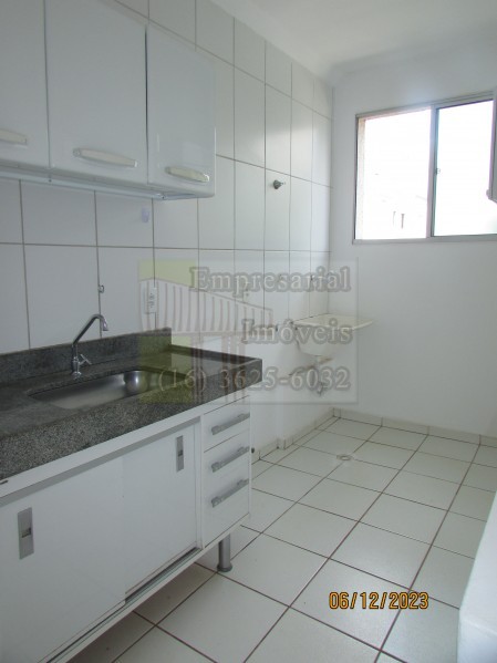 Apartamento à venda com 2 quartos, 50m² - Foto 2