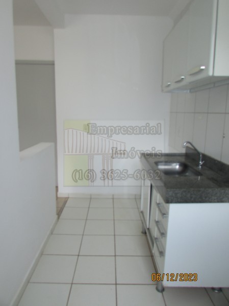 Apartamento à venda com 2 quartos, 50m² - Foto 4