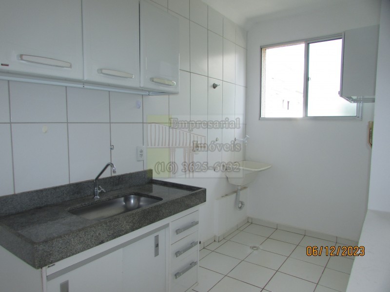 Apartamento à venda com 2 quartos, 50m² - Foto 3