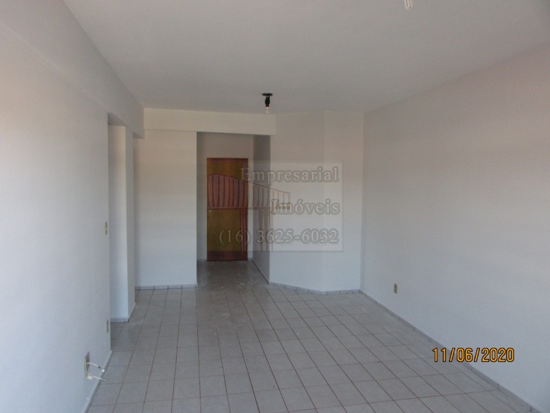 Apartamento à venda com 2 quartos - Foto 2