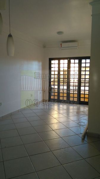 Apartamento à venda com 3 quartos - Foto 2