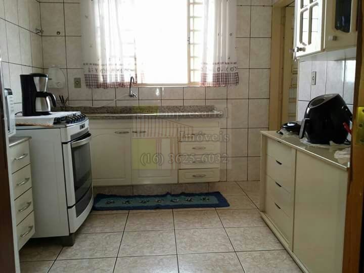 Apartamento à venda com 3 quartos, 92m² - Foto 2