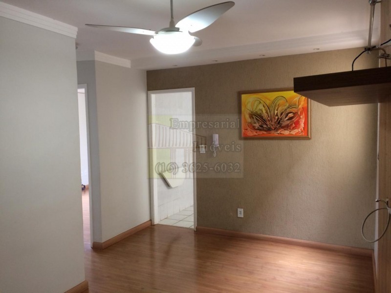 Apartamento à venda com 2 quartos - Foto 1