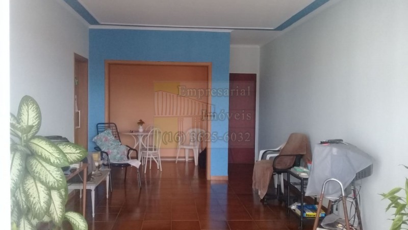 Apartamento à venda com 3 quartos - Foto 3