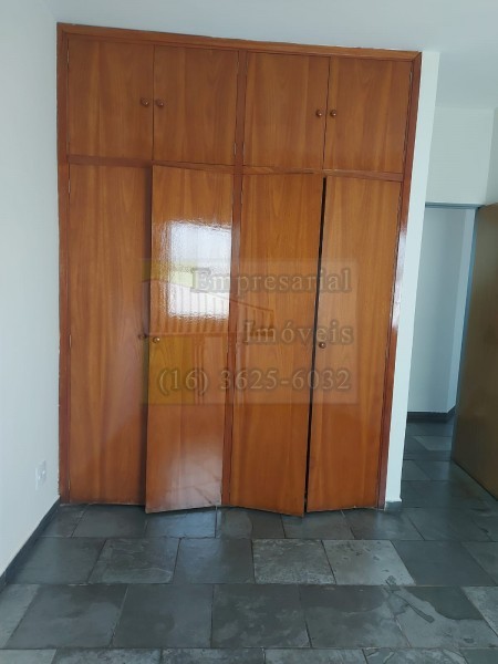 Apartamento à venda com 2 quartos, 70m² - Foto 17