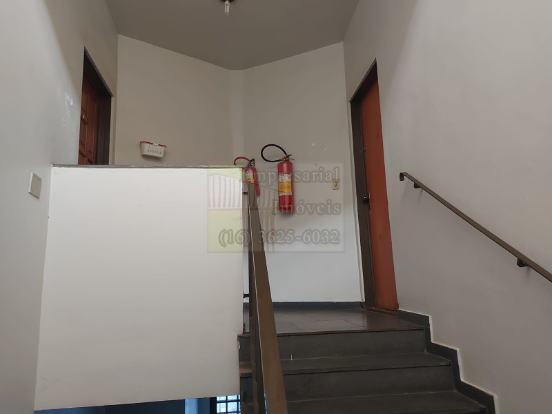 Apartamento à venda com 2 quartos, 70m² - Foto 34