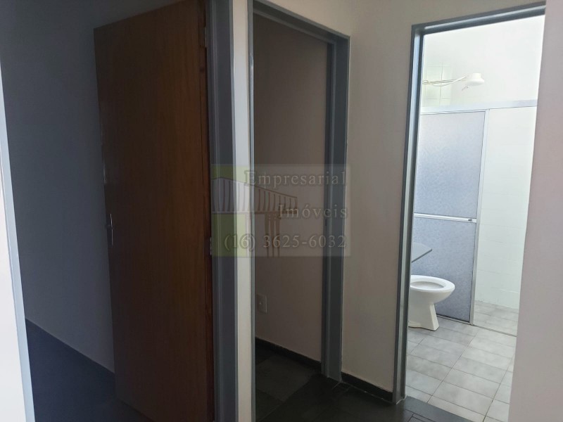 Apartamento à venda com 2 quartos, 70m² - Foto 12