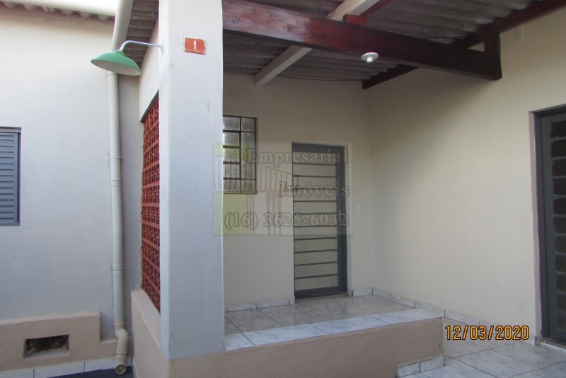 Casa para alugar com 2 quartos, 70m² - Foto 5