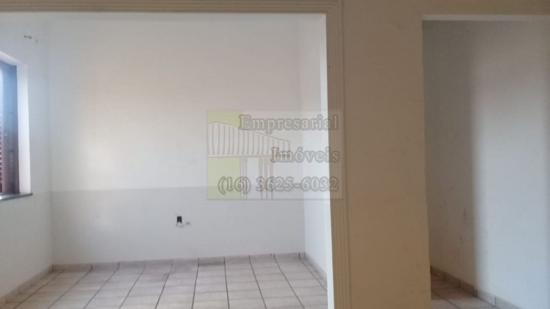 Prédio Inteiro para alugar, 200m² - Foto 1