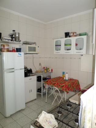 Apartamento à venda com 3 quartos - Foto 4