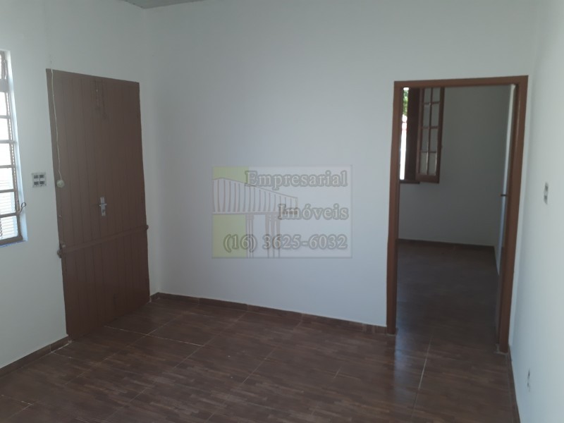 Casa à venda com 1 quarto, 55m² - Foto 4