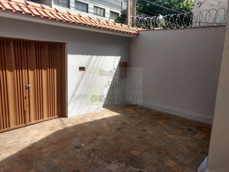 Casa para alugar com 1 quarto, 60m² - Foto 14