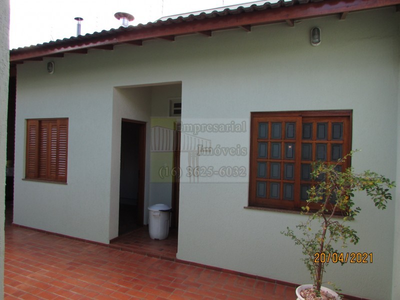 Casa à venda com 4 quartos, 245m² - Foto 14