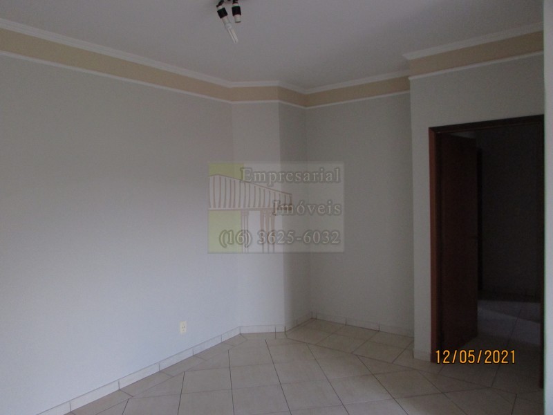 Apartamento à venda com 3 quartos, 100m² - Foto 3