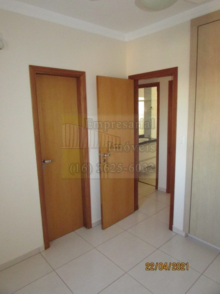 Apartamento à venda com 3 quartos - Foto 12