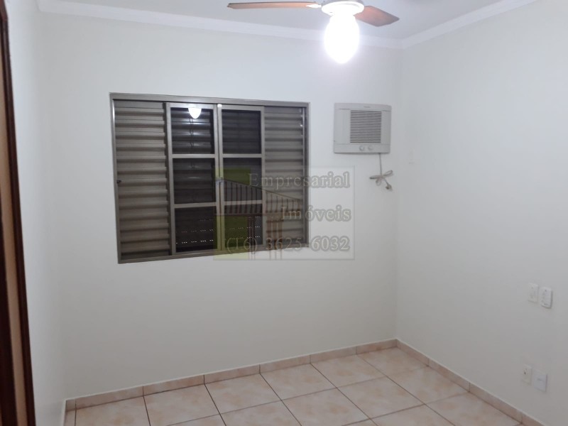 Apartamento à venda com 3 quartos - Foto 13