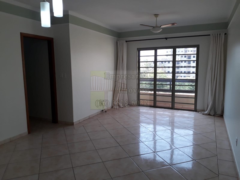 Apartamento à venda com 3 quartos - Foto 2