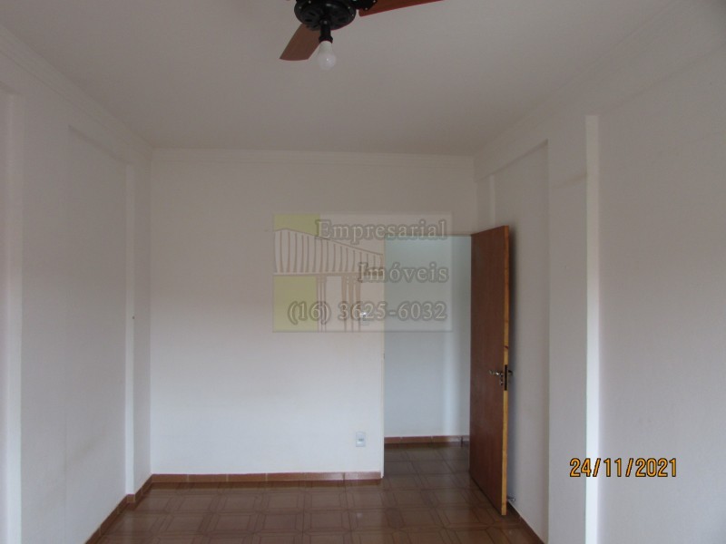 Apartamento à venda com 2 quartos, 75m² - Foto 13