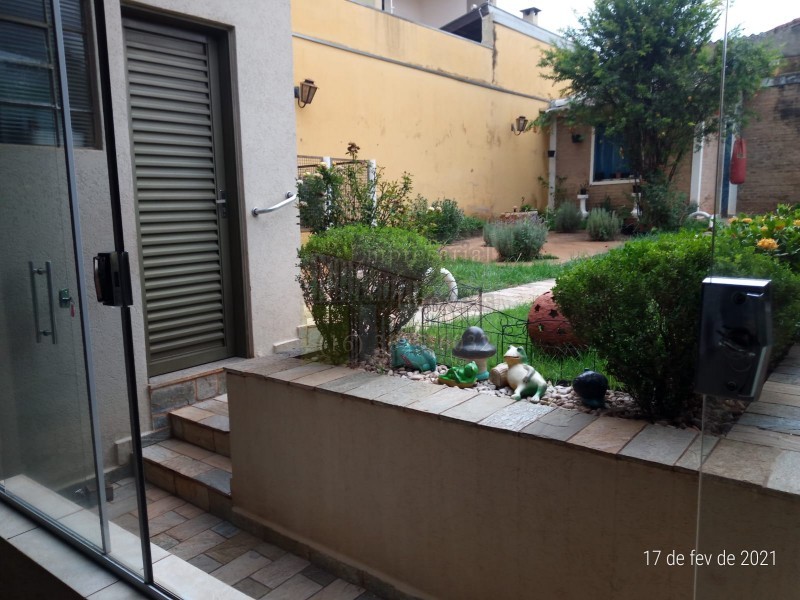 Casa à venda com 3 quartos, 291m² - Foto 13