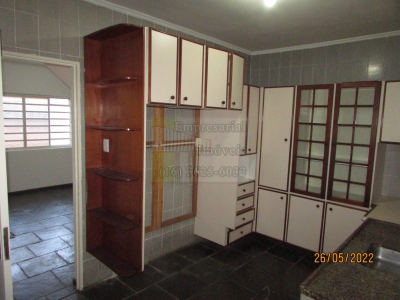 Casa à venda com 2 quartos, 80m² - Foto 9