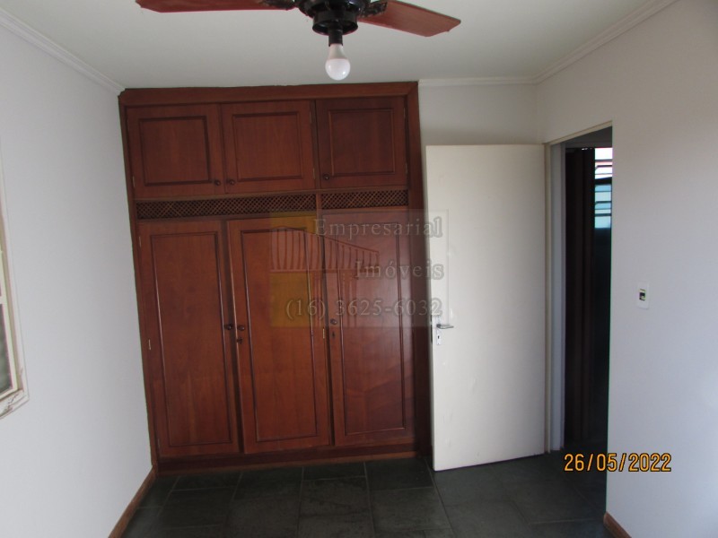 Casa à venda com 2 quartos, 80m² - Foto 15