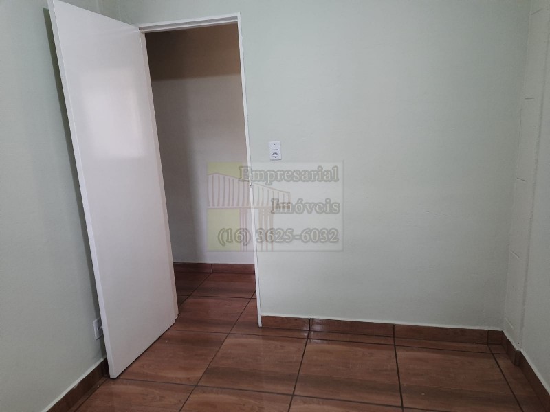 Apartamento à venda com 2 quartos, 60m² - Foto 2