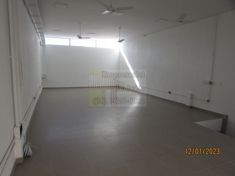 Prédio Inteiro para alugar, 450m² - Foto 19