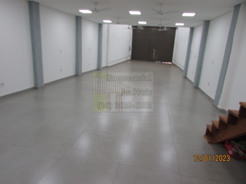 Prédio Inteiro para alugar, 450m² - Foto 18