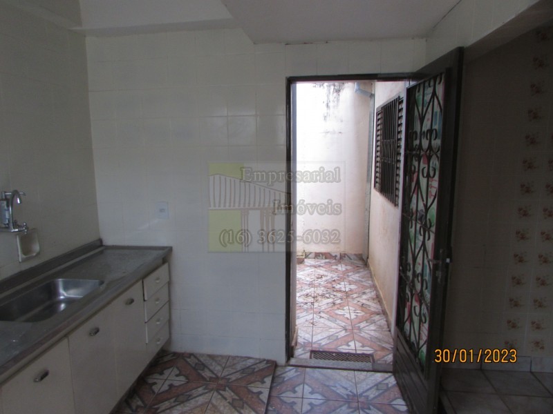 Casa à venda e aluguel com 3 quartos, 100m² - Foto 26