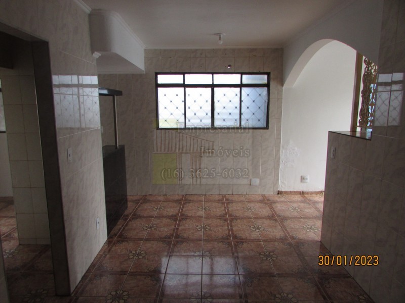 Casa à venda e aluguel com 3 quartos, 100m² - Foto 8