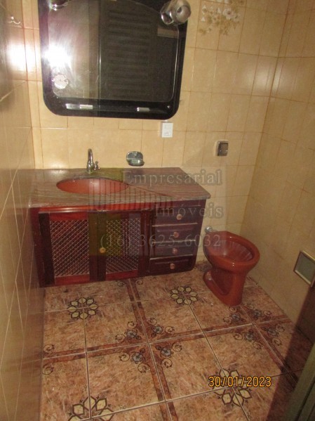 Casa à venda e aluguel com 3 quartos, 100m² - Foto 12