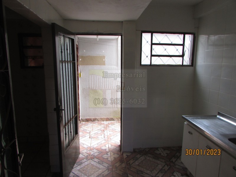 Casa à venda e aluguel com 3 quartos, 100m² - Foto 29