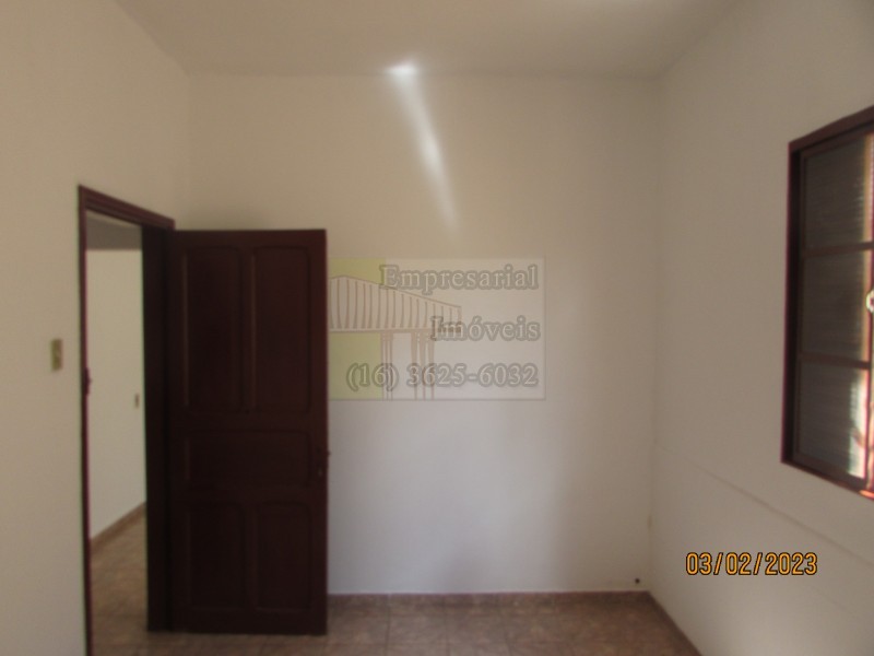 Casa para alugar com 2 quartos, 60m² - Foto 10