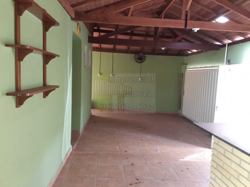 Casa à venda com 3 quartos, 123m² - Foto 11