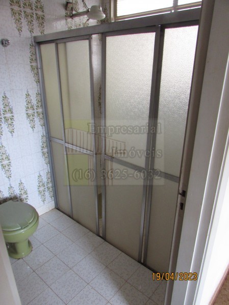 Casa para alugar com 3 quartos, 190m² - Foto 14