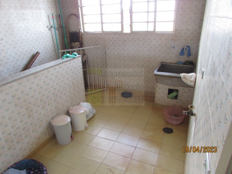 Casa para alugar com 3 quartos, 190m² - Foto 18