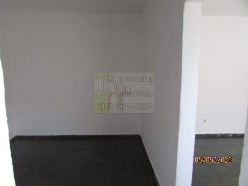 Casa para alugar com 1 quarto, 50m² - Foto 12