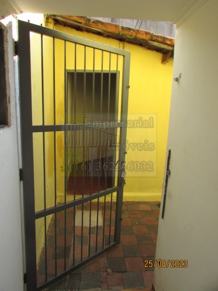 Casa à venda com 2 quartos, 80m² - Foto 26