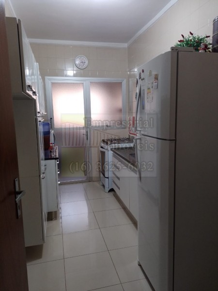 Apartamento à venda com 2 quartos, 70m² - Foto 7