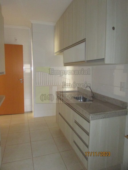 Apartamento para alugar com 3 quartos, 93m² - Foto 9