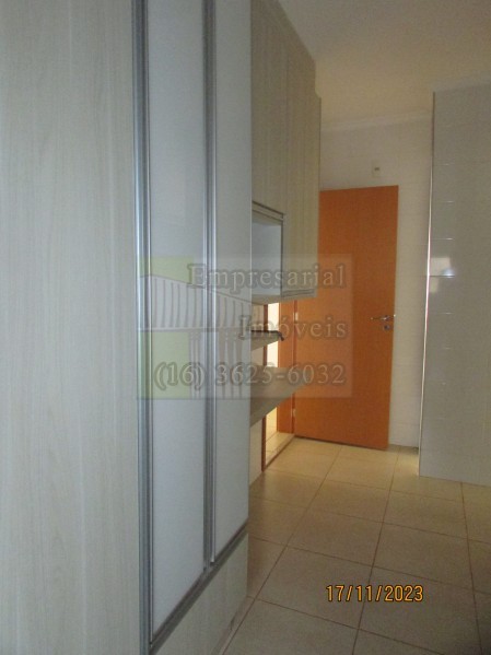 Apartamento para alugar com 3 quartos, 93m² - Foto 10