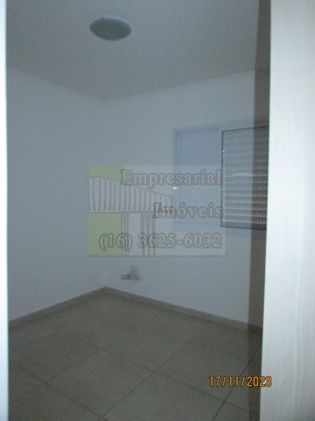 Apartamento para alugar com 3 quartos, 93m² - Foto 18