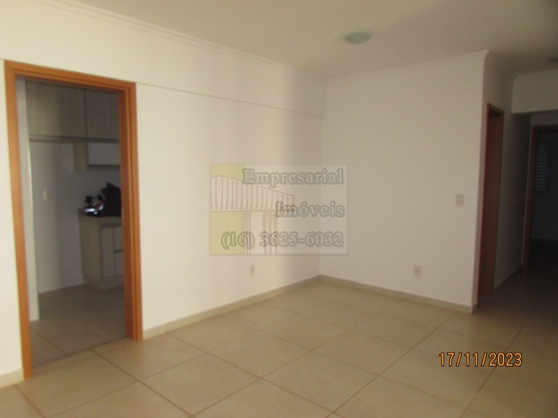 Apartamento para alugar com 3 quartos, 93m² - Foto 3