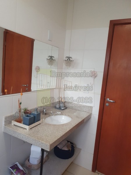 Casa à venda com 3 quartos, 131m² - Foto 5