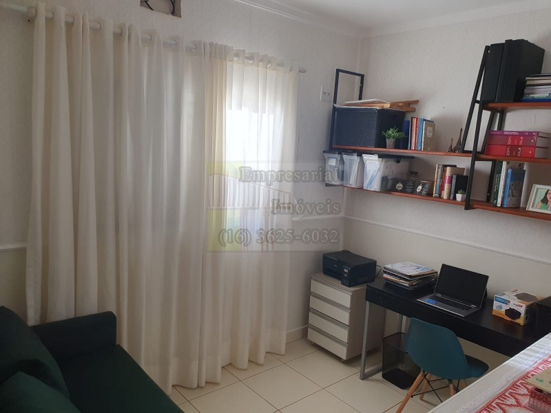 Casa à venda com 3 quartos, 131m² - Foto 13