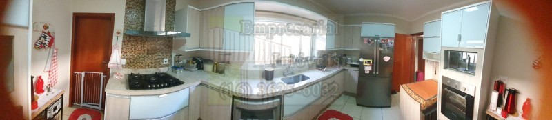 Casa à venda com 3 quartos, 131m² - Foto 20